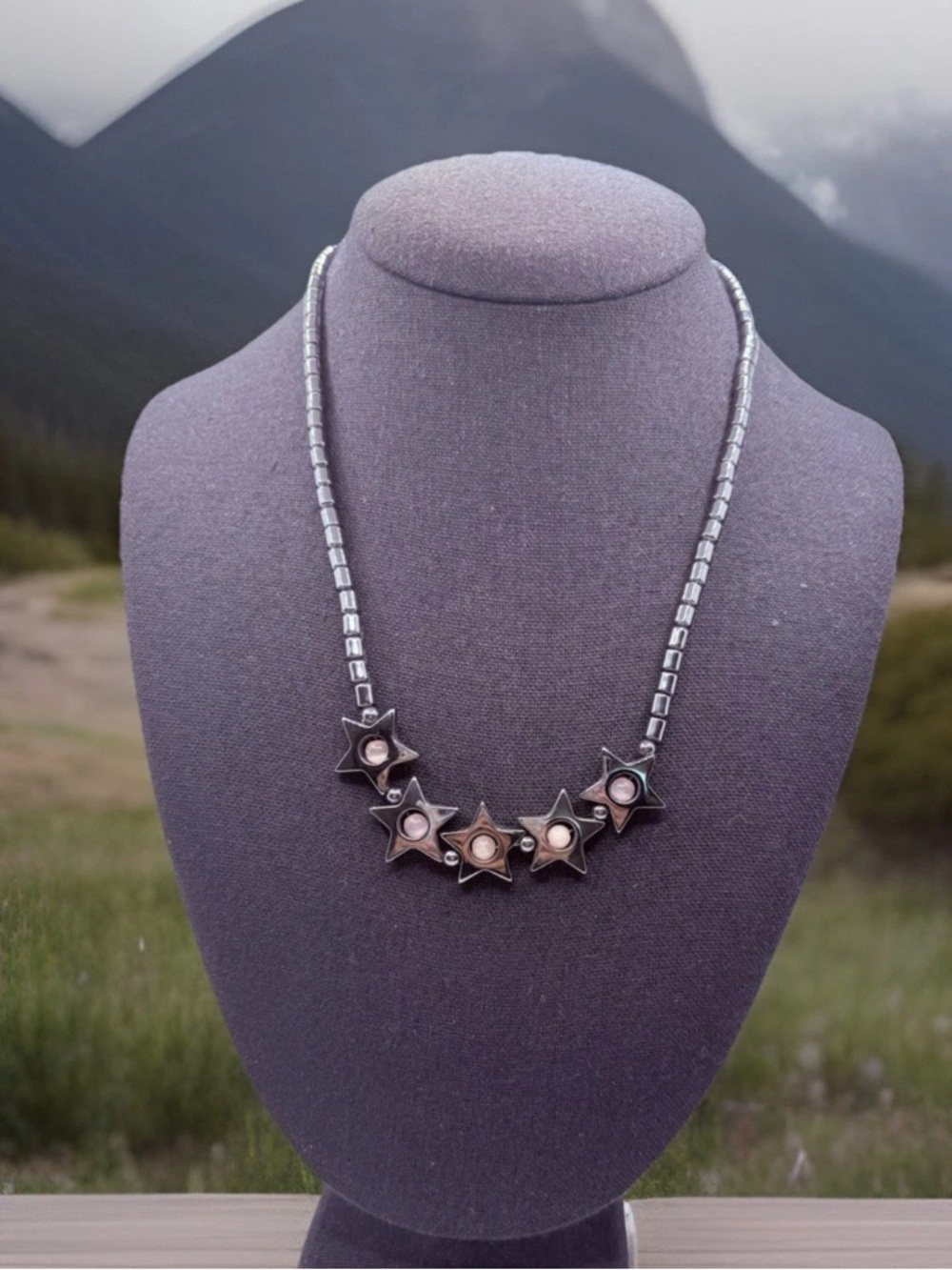 Vintage Hematite Beaded Star Necklace Peach Cats Eye Accent Beads 17”